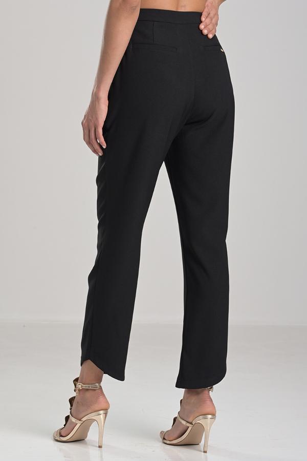 TAILORED PANTS WITH UNIQUE HEM