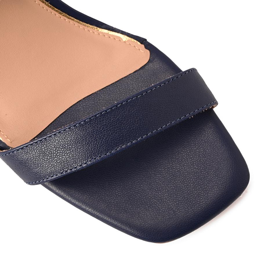 Special Heels Nefertiti Sandal