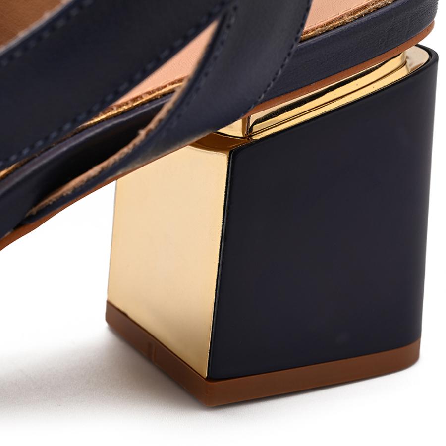 Special Heels Nefertiti Sandal
