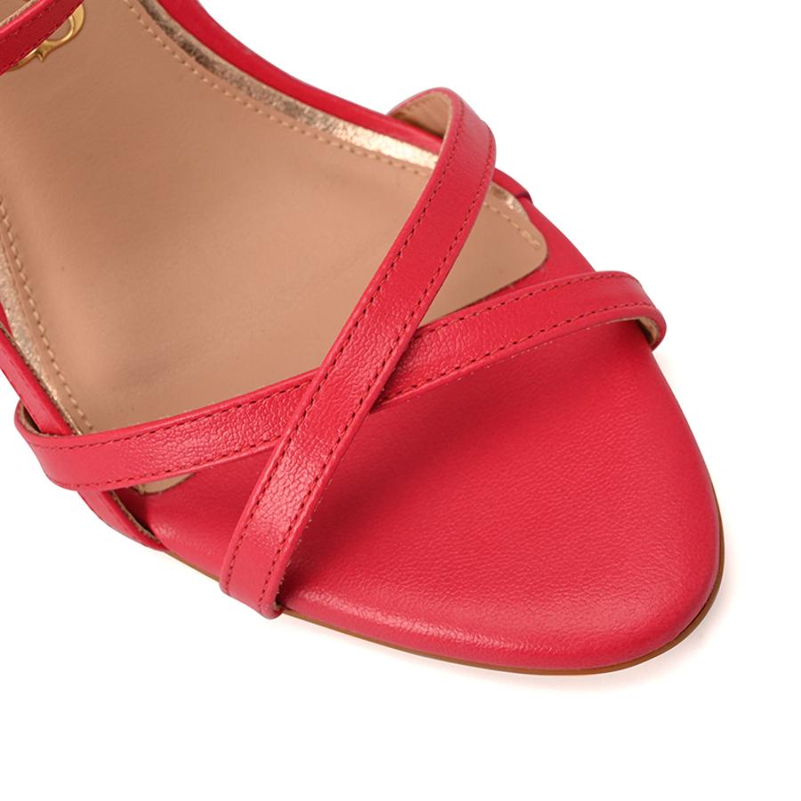 Minimal Red Orchid Sandal