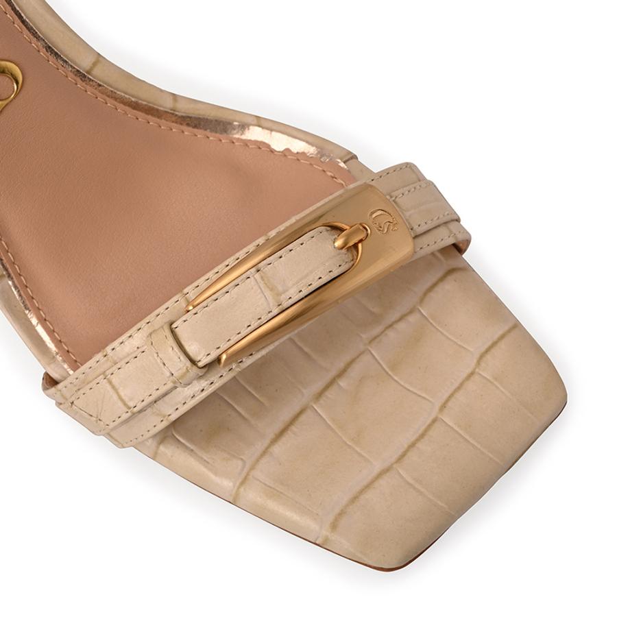 Off-white Sandal with Golden Buckle