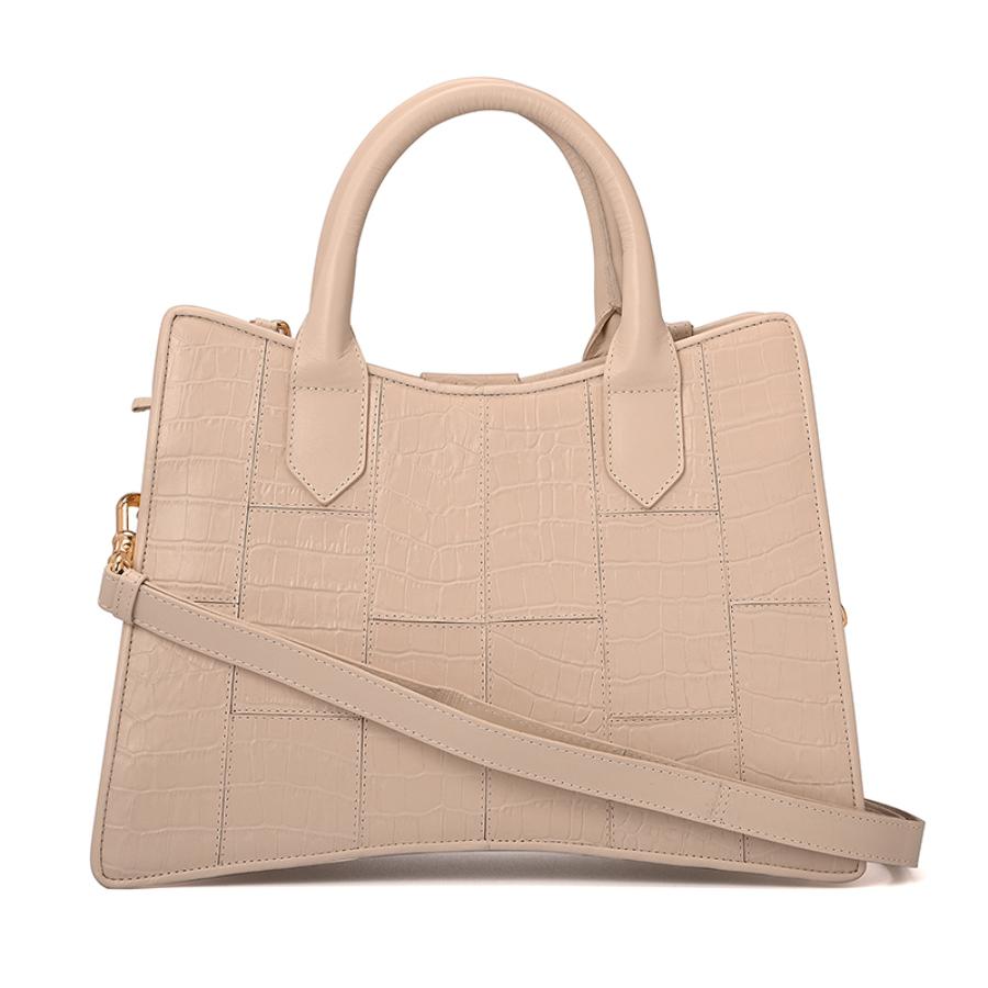 Structured Bag New Ice with Chain