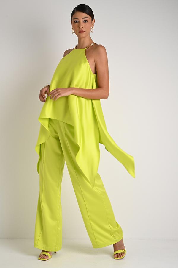 ASYMMETRIC HEM BLOUSE
